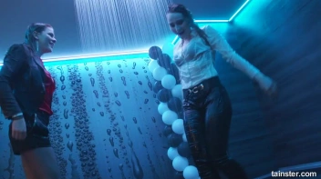 The Wetlook Vibe Is Very Alive! Screencap 72 on sinx.preview.netperv.com