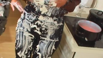 Whipped Cream Fight In The Kitchen Screencap 25 on sinx.preview.netperv.com