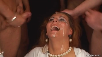 The Full Bladder Splatter Screencap 69 on sinx.preview.netperv.com