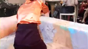 Struggling in the Mud Screencap 31 on sinx.preview.netperv.com