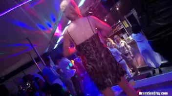 International Summer Lovin' Part 1 - Shower Cam Screencap 51 on sinx.preview.netperv.com