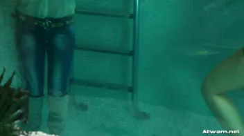 Ultimate Wetlook Sensuality Screencap 54 on sinx.preview.netperv.com