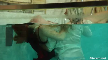 Ultimate Wetlook Sensuality Screencap 68 on sinx.preview.netperv.com