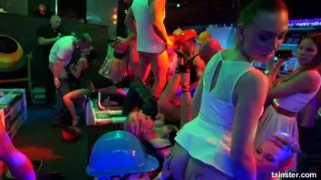 COCKS 'N' CLITS Construction Company Part 1 - Main Edit Screencap 78 on sinx.preview.netperv.com