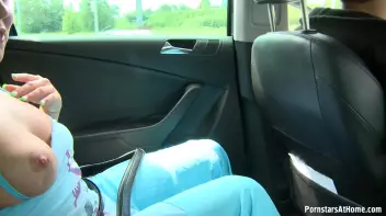 Take That Cunt In The Car Screencap 12 on sinx.preview.netperv.com