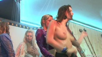 Winter WonderBang Part 5 - Main Edit Screencap 33 on sinx.preview.netperv.com