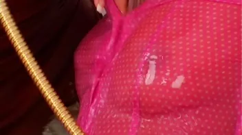 Sensual Shampoo In The Bath Screencap 77 on sinx.preview.netperv.com