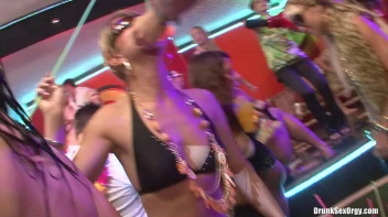 Bikini Beach Balls Part 4 - Cam 1 Screencap 32 on sinx.preview.netperv.com