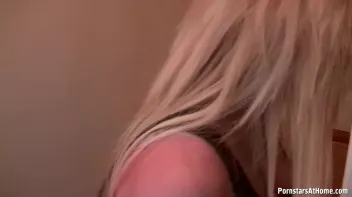 Brits Piss Best Screencap 1 on sinx.preview.netperv.com