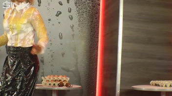 Messy Food Fun With Posh Bitches Screencap 67 on sinx.preview.netperv.com