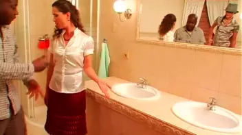 Don't Miss This Piss! Screencap 1 on sinx.preview.netperv.com