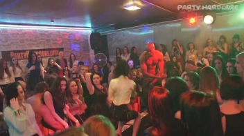 Party Hardcore Gone Crazy Vol. 27 Part 2 - Cam 2 Screencap 95 on sinx.preview.netperv.com