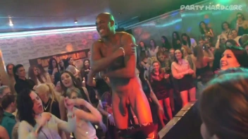 Party Hardcore Gone Crazy Vol. 27 Part 2 - Cam 2 Screencap 109 on sinx.preview.netperv.com
