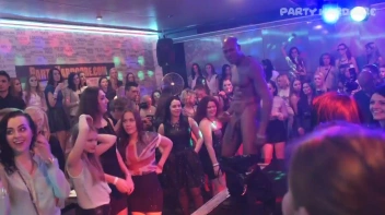 Party Hardcore Gone Crazy Vol. 27 Part 2 - Cam 2 Screencap 112 on sinx.preview.netperv.com