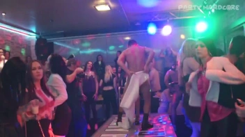 Party Hardcore Gone Crazy Vol. 27 Part 2 - Cam 2 Screencap 22 on sinx.preview.netperv.com