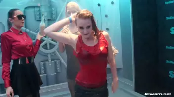 Looking Fine For Shower Time Screencap 68 on sinx.preview.netperv.com