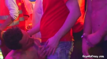 Head-To-Head Part 3 - Cam 1 Screencap 17 on sinx.preview.netperv.com