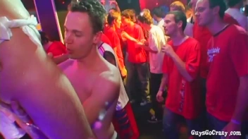 Head-To-Head Part 3 - Cam 1 Screencap 4 on sinx.preview.netperv.com