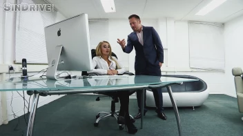 New Girl In The Office Screencap 10 on sinx.preview.netperv.com