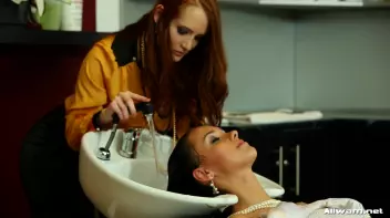 Wedding Day Full Body Shampoo Service Screencap 54 on sinx.preview.netperv.com