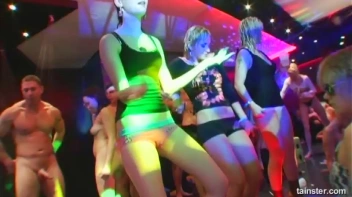 Blue Jean Babes Part 5 Cam 3 Screencap 77 on sinx.preview.netperv.com