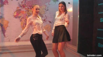 What a Wet and Wonderful World! Screencap 13 on sinx.preview.netperv.com