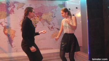 What a Wet and Wonderful World! Screencap 27 on sinx.preview.netperv.com