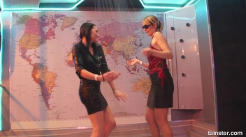 What a Wet and Wonderful World! Screencap 46 on sinx.preview.netperv.com