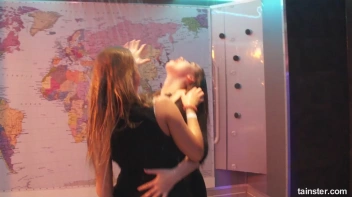 What a Wet and Wonderful World! Screencap 49 on sinx.preview.netperv.com