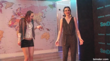 What a Wet and Wonderful World! Screencap 63 on sinx.preview.netperv.com