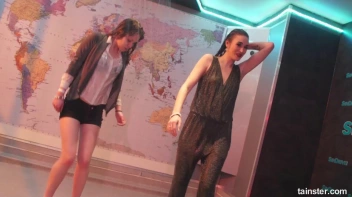 What a Wet and Wonderful World! Screencap 67 on sinx.preview.netperv.com