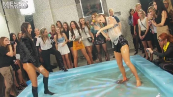 Messy Wrestling: Fuck Your French Braids And Face The Oily Rip And Smackdown! Cutie Vs. Beauty!!! Screencap 10 on sinx.preview.netperv.com