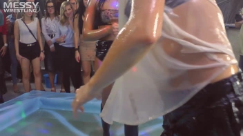 Messy Wrestling: Fuck Your French Braids And Face The Oily Rip And Smackdown! Cutie Vs. Beauty!!! Screencap 18 on sinx.preview.netperv.com