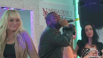 Pornstar Flirt Part 1 - Cam 3 Screencap 22 on sinx.preview.netperv.com