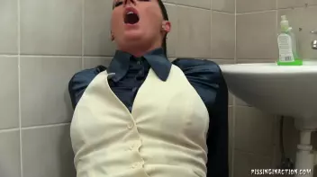 Full Service Bathroom Attendant Screencap 36 on sinx.preview.netperv.com