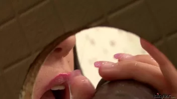 No Mountain Of Cum Leony Can't Climb! Screencap 36 on sinx.preview.netperv.com