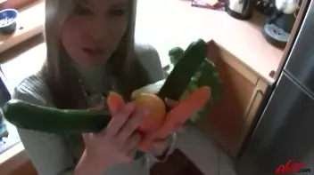 Eat Your Vegetables And Get Your DP Dessert! Screencap 14 on sinx.preview.netperv.com