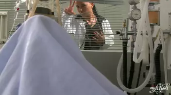 Clarissa Gets It All Screencap 4 on sinx.preview.netperv.com