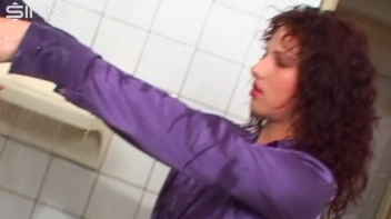 Two European Babes Enjoy Showering Together Screencap 36 on sinx.preview.netperv.com