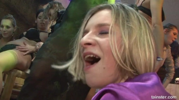 Winter WonderBang Part 3 - Cam 2 Screencap 97 on sinx.preview.netperv.com