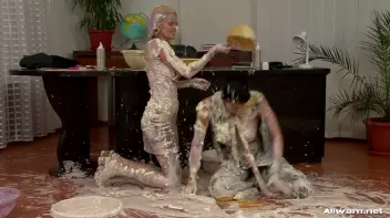 Prankster Teeny Gets Her Just Desserts! Screencap 70 on sinx.preview.netperv.com