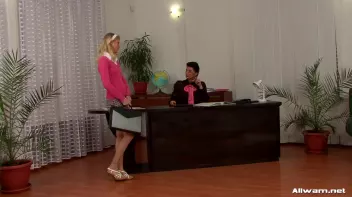 Prankster Teeny Gets Her Just Desserts! Screencap 2 on sinx.preview.netperv.com