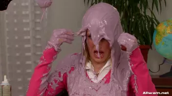 Prankster Teeny Gets Her Just Desserts! Screencap 37 on sinx.preview.netperv.com