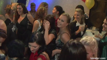 Welcome To The Mad House Part 1  - Cam 1 Screencap 87 on sinx.preview.netperv.com