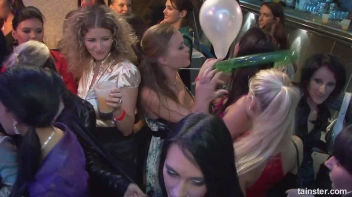 Welcome To The Mad House Part 1  - Cam 1 Screencap 62 on sinx.preview.netperv.com