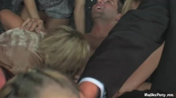 The V.I.P. Room P2 Screencap 72 on sinx.preview.netperv.com