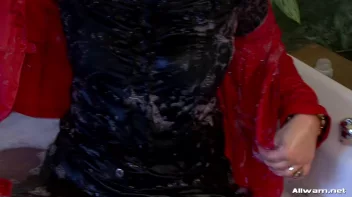 Sensual Scrub Down Screencap 93 on sinx.preview.netperv.com