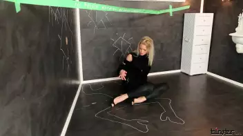 Uma’s curiosity leads to a cum bath Screencap 11 on sinx.preview.netperv.com