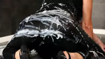 Uma’s curiosity leads to a cum bath Screencap 65 on sinx.preview.netperv.com