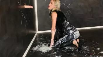 Uma’s curiosity leads to a cum bath Screencap 68 on sinx.preview.netperv.com